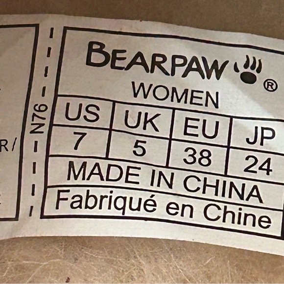 BearPaw Maroon Burgundy sequined suede slippers shoes women’s size 7 - Picture 5 of 8